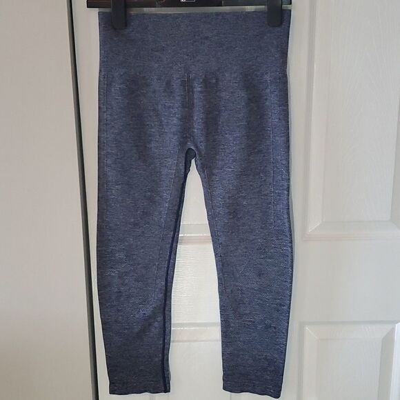 Athletic Works leggings 2 pack - Picture 3 of 6